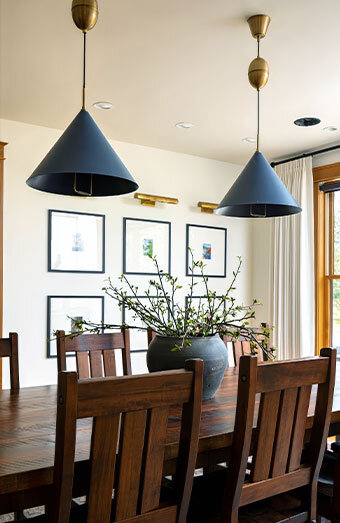 /uploads/2025/04/dining-room-lighting-install.jpg
